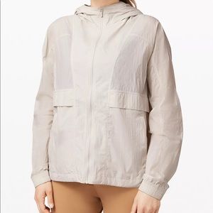 Hood light jacket brand new never worn